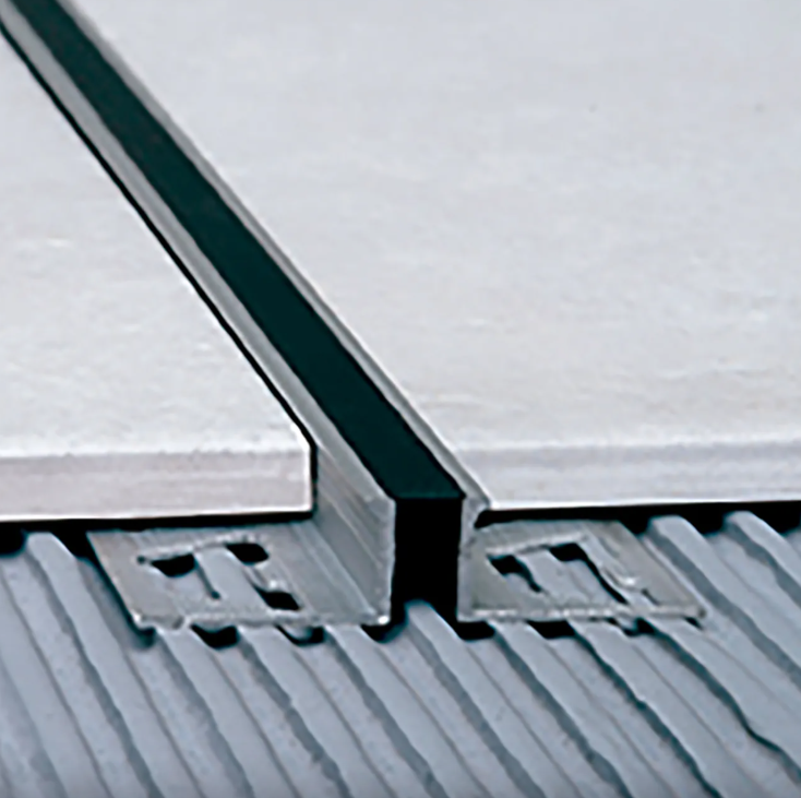 1768 ALUMINIO JUNTA DILATAC. 12mm x 2,5m NEGRO PU