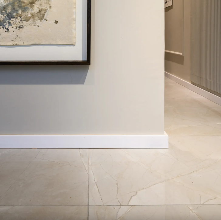 EPSILON ZÓCALO PLAIN 70mm x 15mm  x 2,44m BLANCO MATE