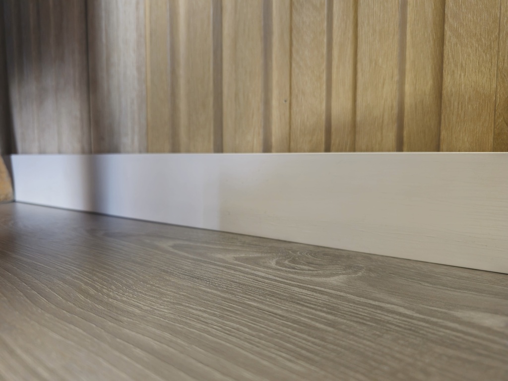 [AQUAPRIMEAP03] Piso LAMINADOS 9,50x196X1216 mm | AC5 | Rectificado |cajas de 2,3834 m2 |Con Manta IXPE 1,50 mm AP03