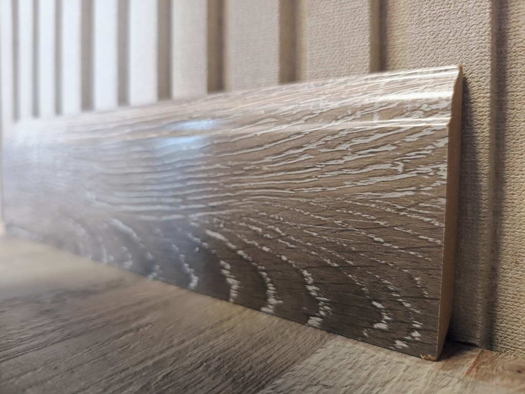 ZOCALO MDF FOLIADO 15x80mm CLASS HOME ZOM50-3 GRIS VETEADO Tira 2.44m