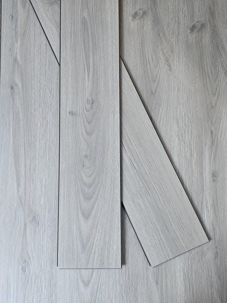 CM 8803812 Piso MELAMINICO (Caja 1.91m²) Resistente al Agua 9,50x196X1218 mm AC5 Con Manta IXPE 1,50mm Palo Santo de la India