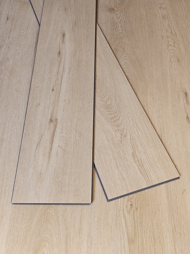 [N04] RV PISO VINILICO N04 CLICK Nexus 4.5mm 180x1220mm Incluye Manta (Caja 2.65m²)